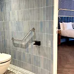 Hotel Bohem, Sacre-Coeur